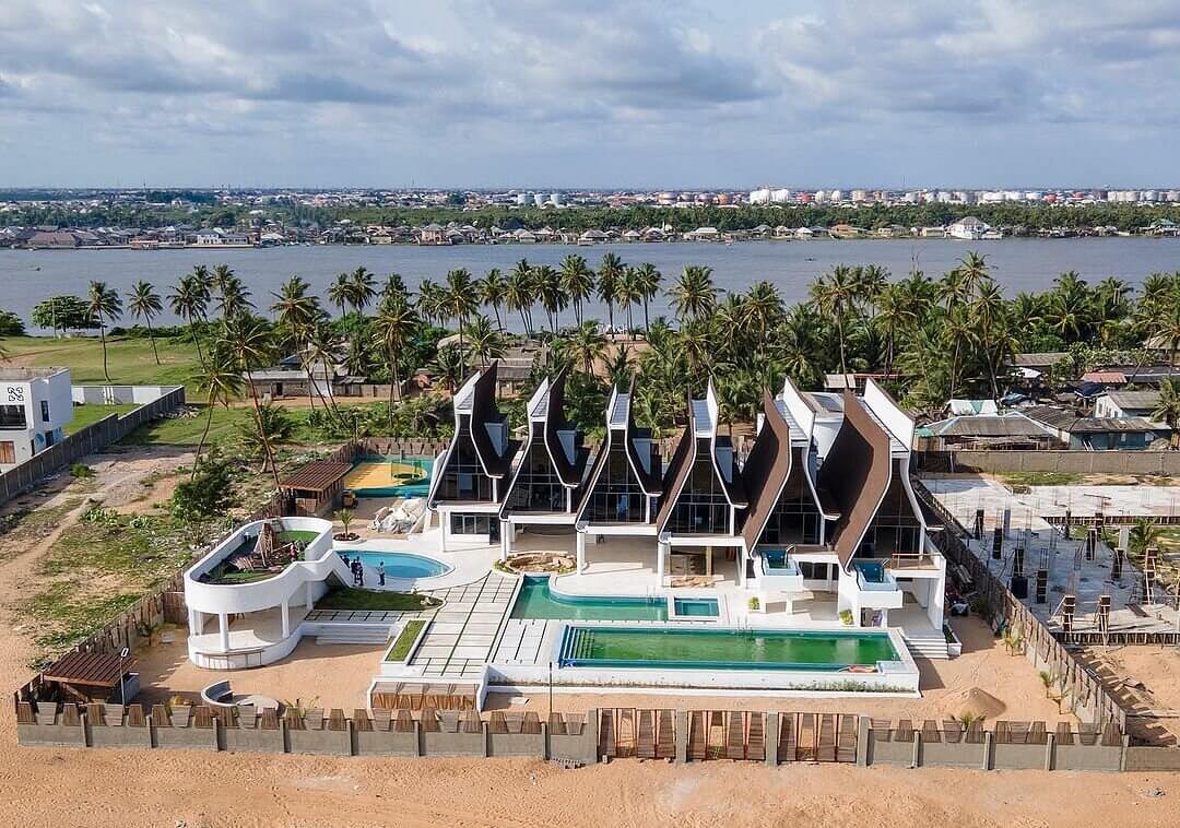 Top Luxury Hotels in Jabi with Stunning Lake Views (1)