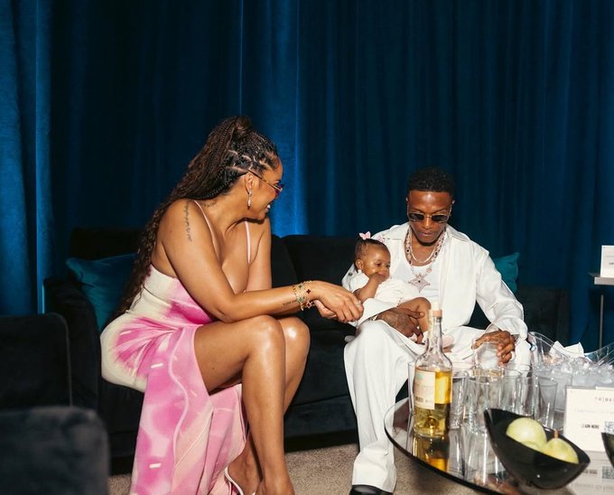 Wizkid Biography, Real Name, Age, Net Worth, Children &Life Story